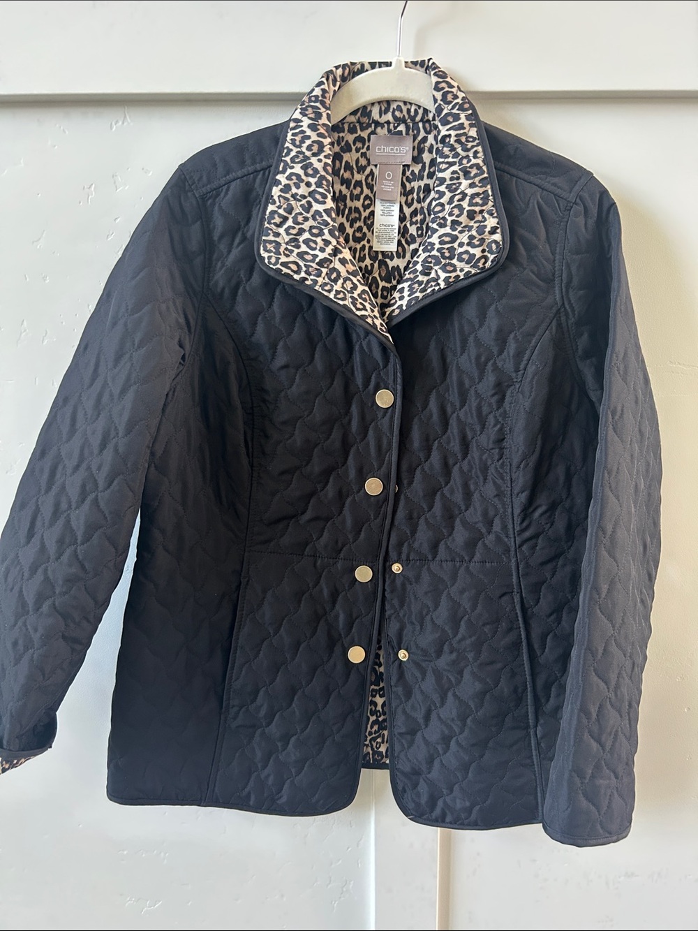 Chico's Black Quilted Jacket with Leopard-Print Lining 0-Size 4-6
